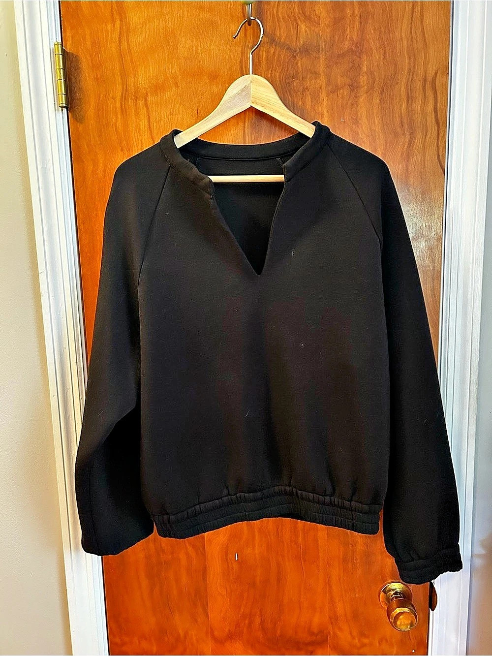 LEZÉ THE LABEL Athena Sweater Black Pullover